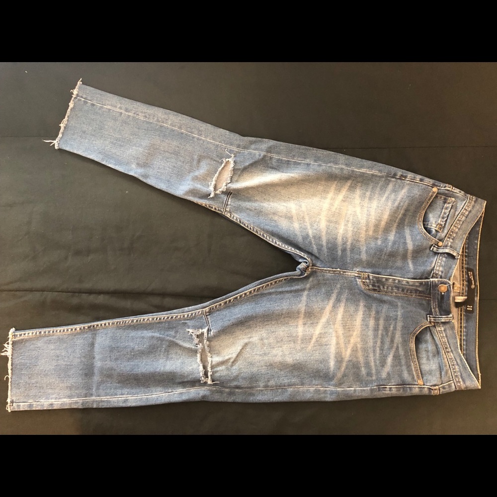 Men’s Ripped Jeans